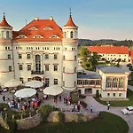 Palac Resort