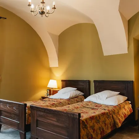 Palac 3*