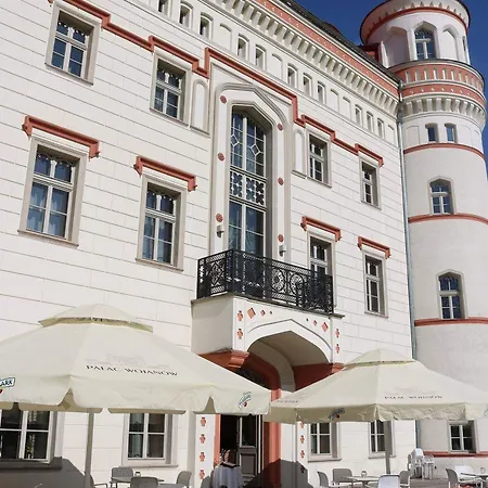 Palac 4* Wojanow